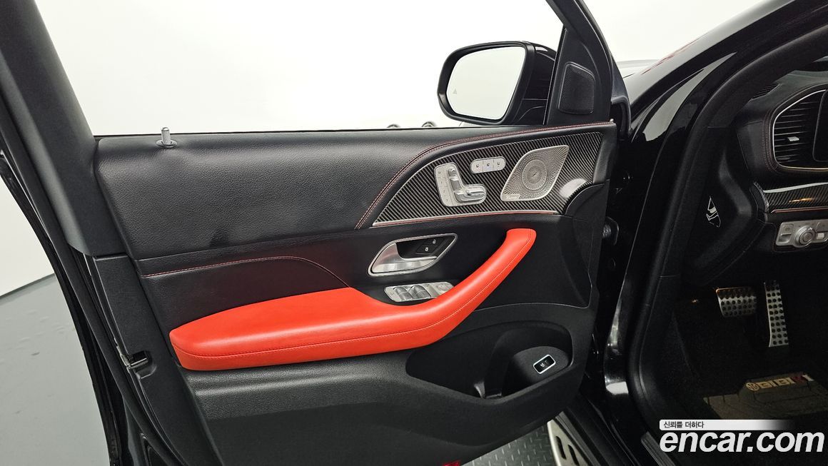 Mercedes-Benz GLE-Class 2021