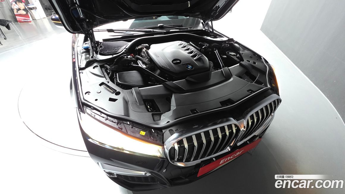 BMW 7-Series 2021