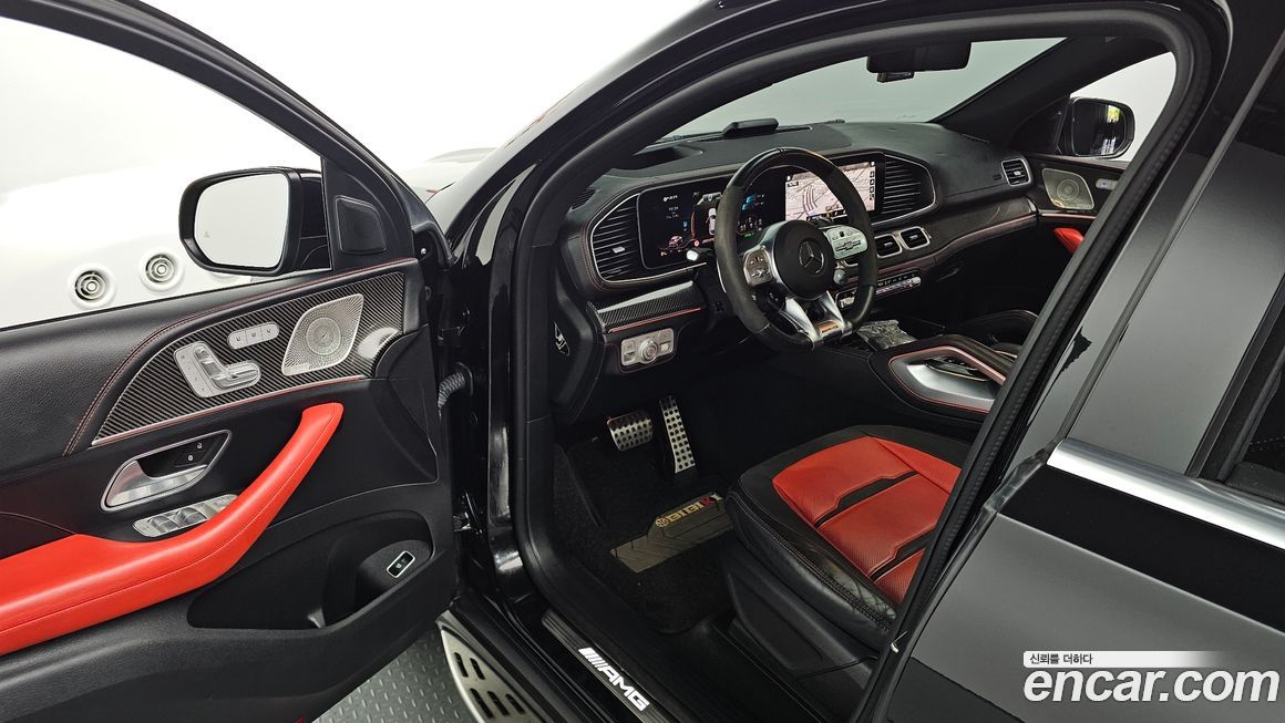 Mercedes-Benz GLE-Class 2021