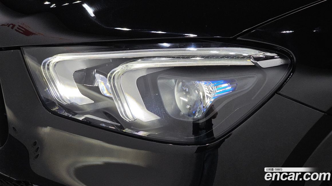 Mercedes-Benz GLE-Class 2021