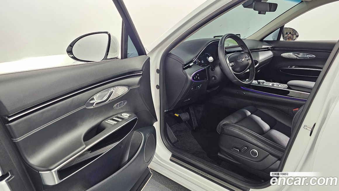Genesis GV70 2024