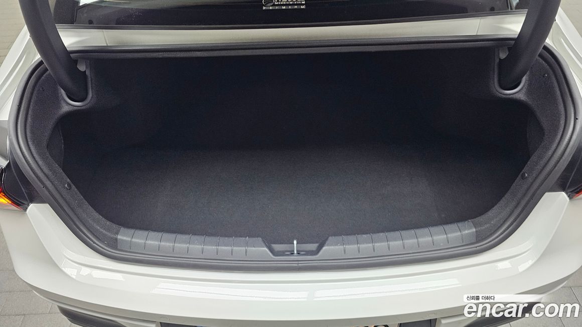 Kia K5 2025