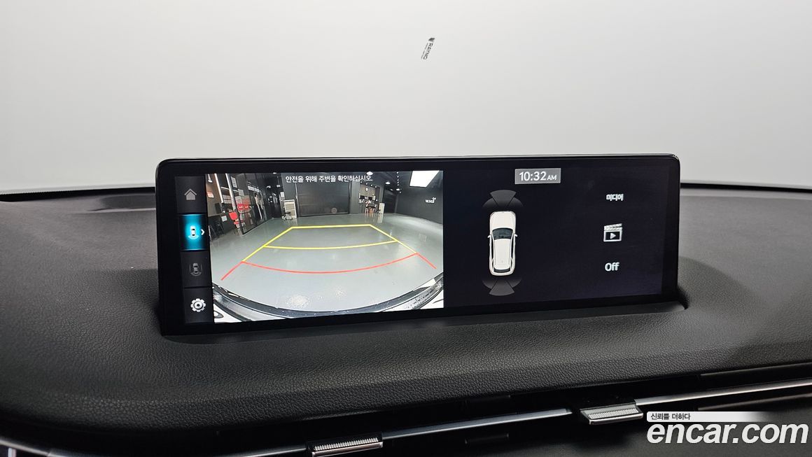 Genesis GV70 2024