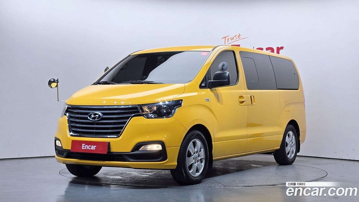 Hyundai Starex 2019