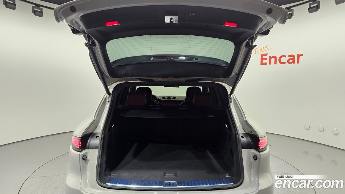 Porsche Cayenne 2023