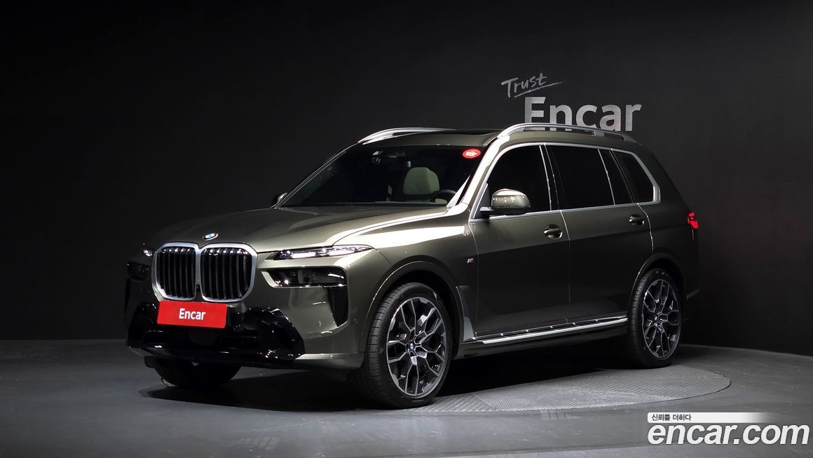 BMW X7 2025