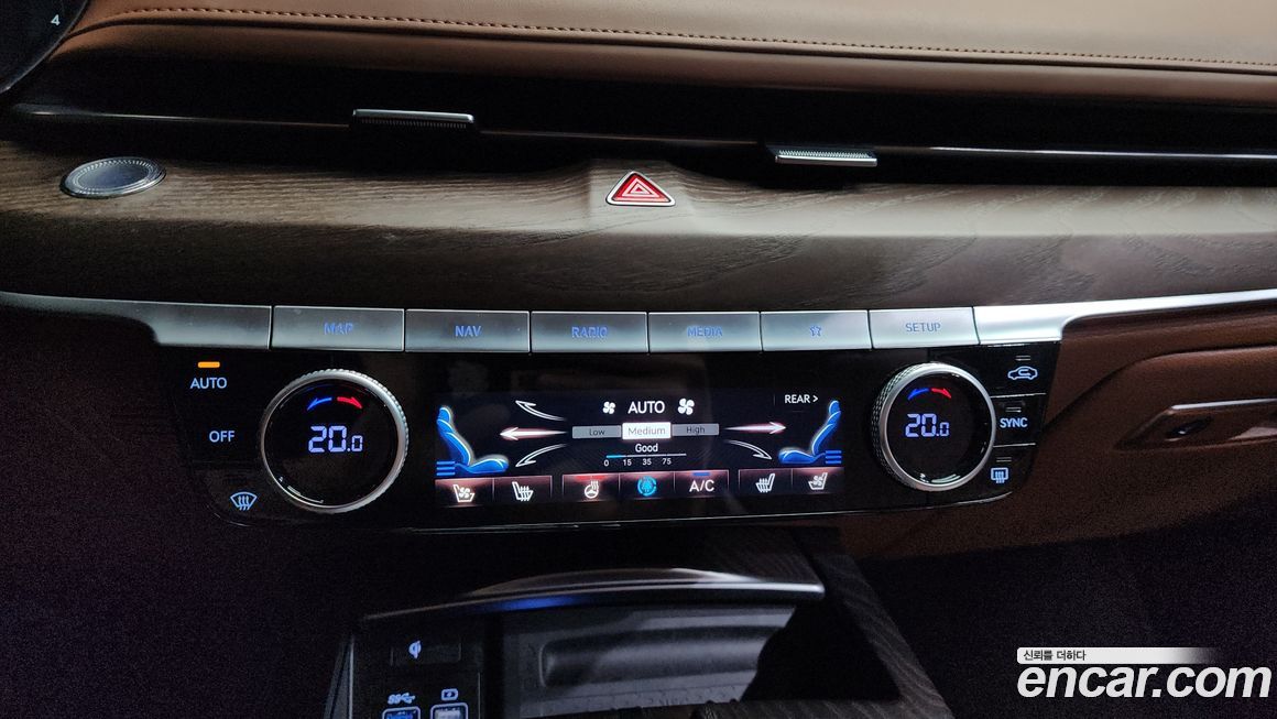 Genesis G80 2022