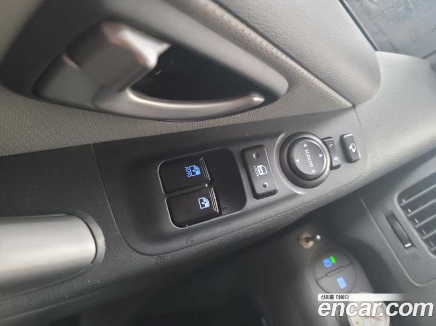 Hyundai Starex 2021