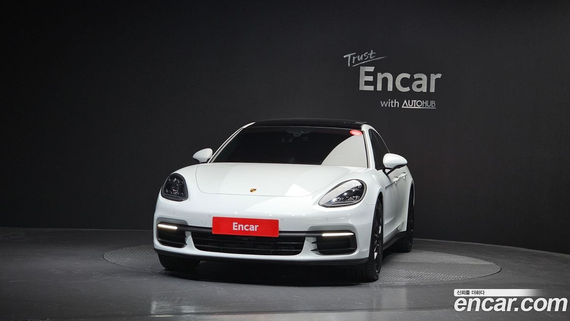 Porsche Panamera 2020