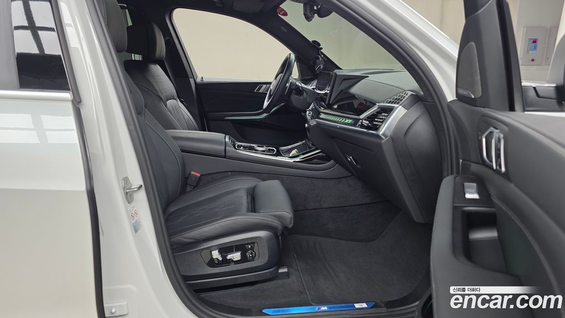 BMW X7 2024