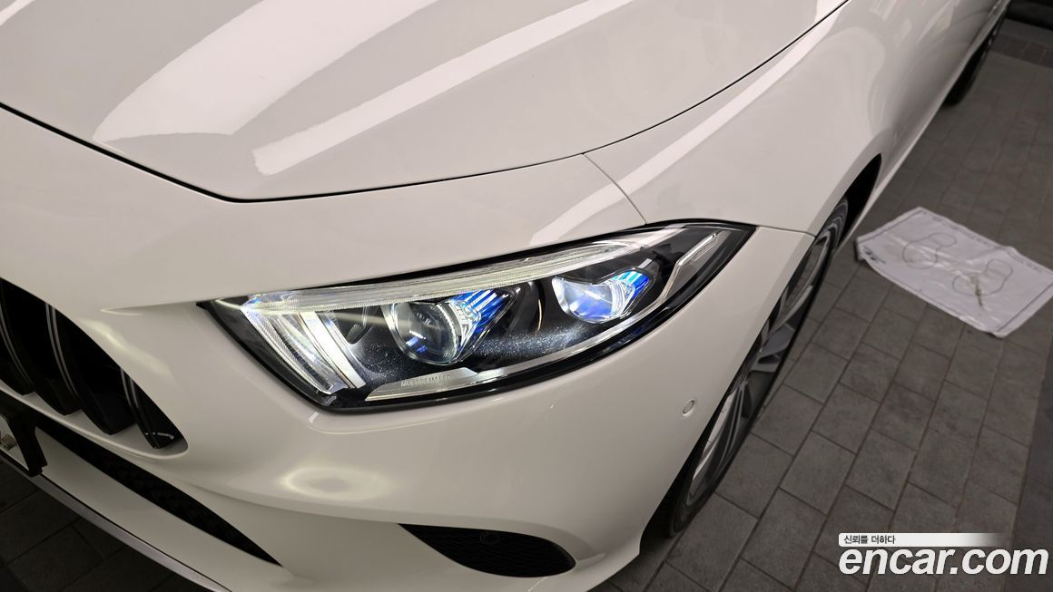Mercedes-Benz CLS-Class 2019