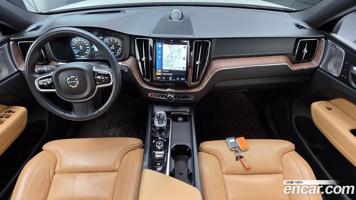 Volvo XC60 2021