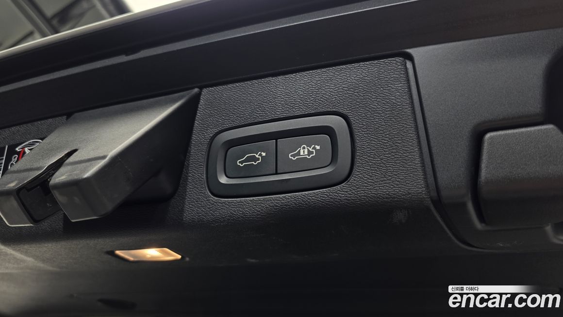 Volvo XC60 2021