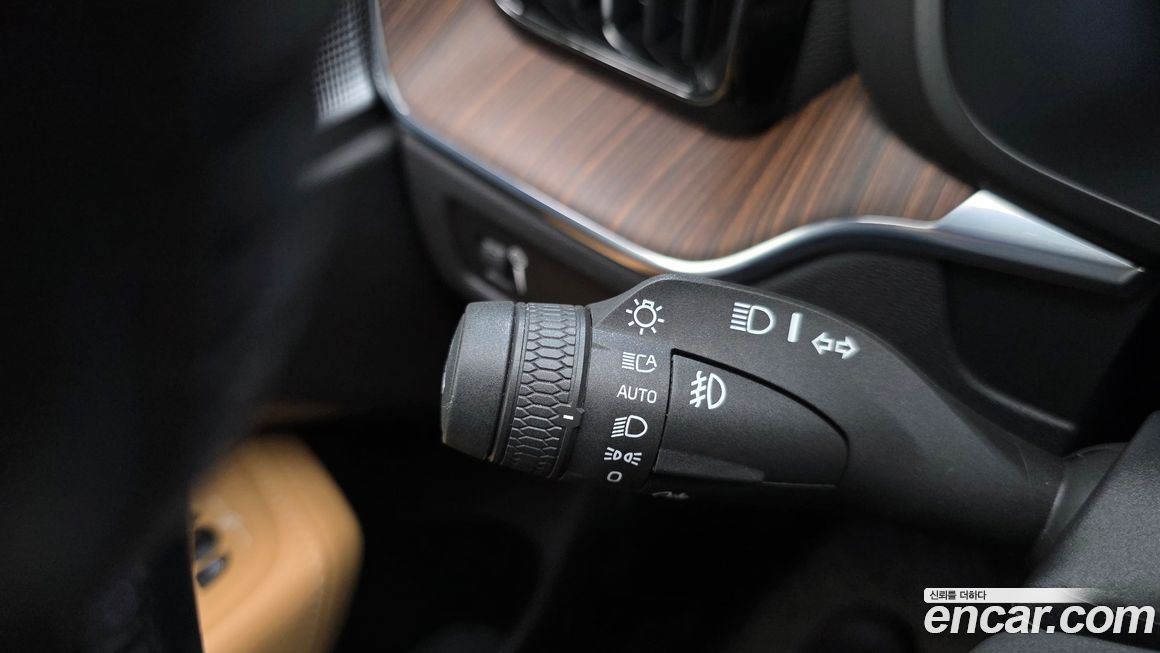 Volvo XC60 2021