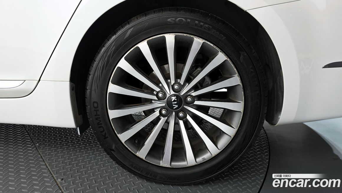 Kia K7 2014