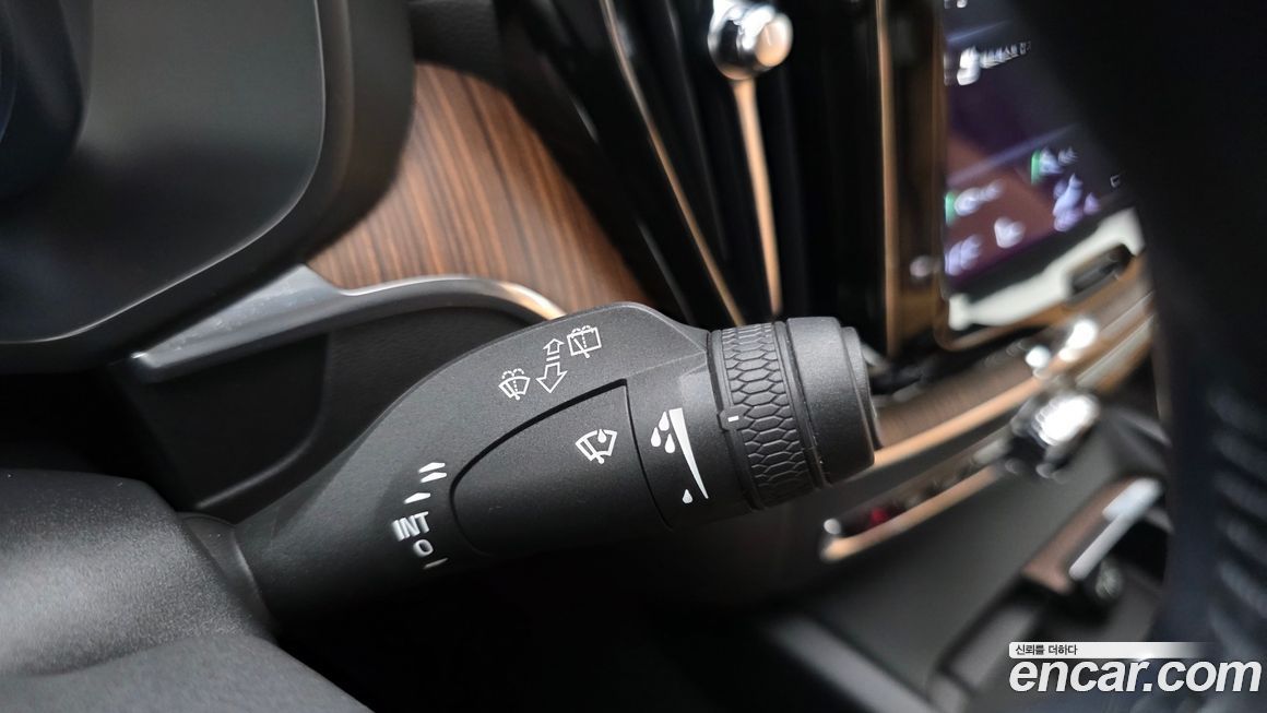 Volvo XC60 2021
