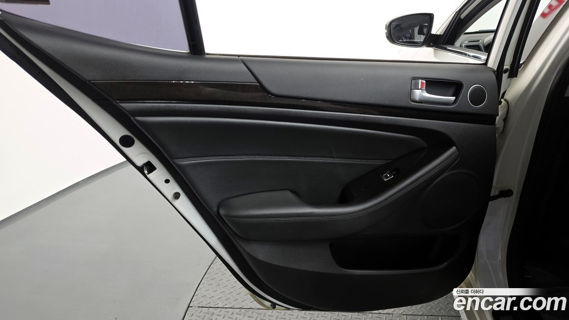 Kia K7 2014