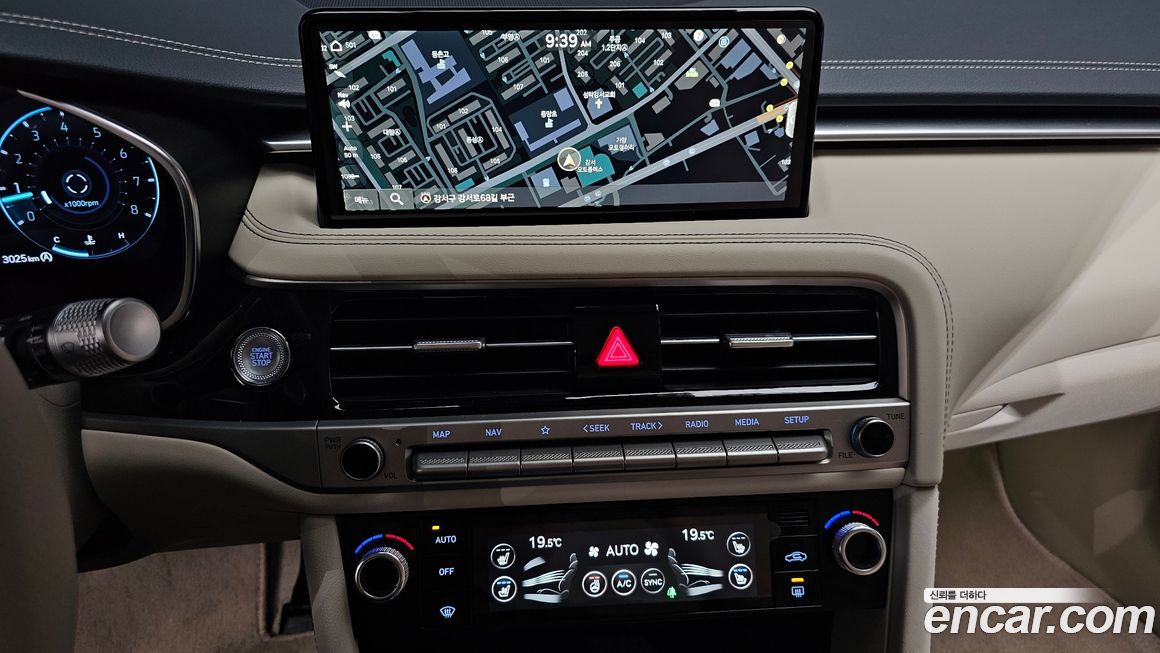 Genesis G70 2025
