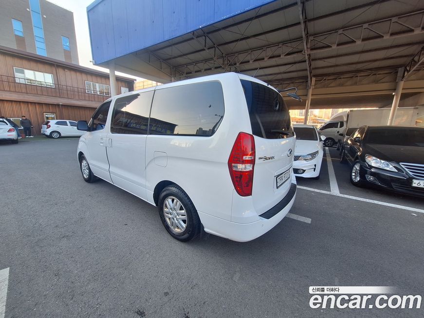 Hyundai Starex 2017