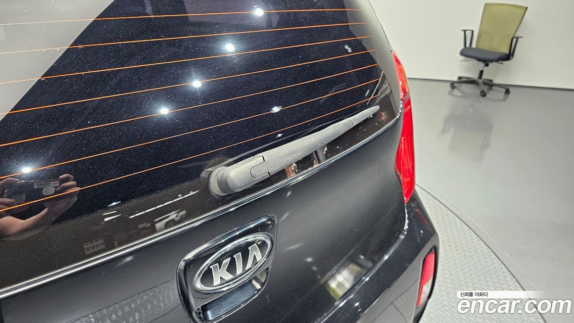 Kia morning 2016