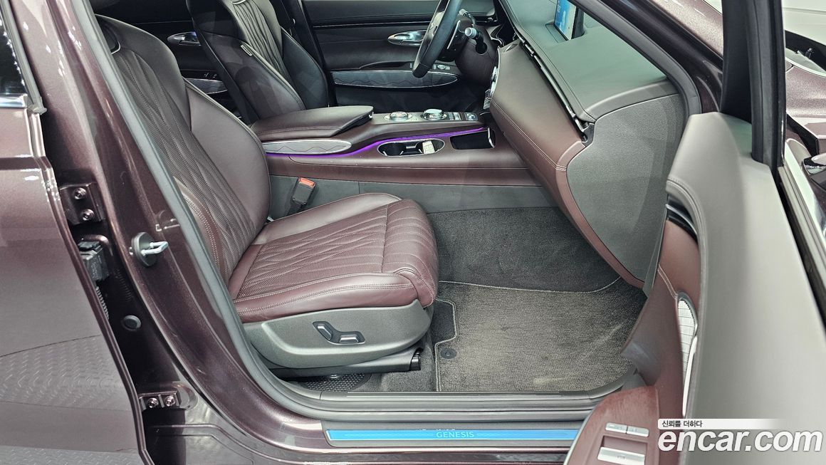 Genesis GV70 2023