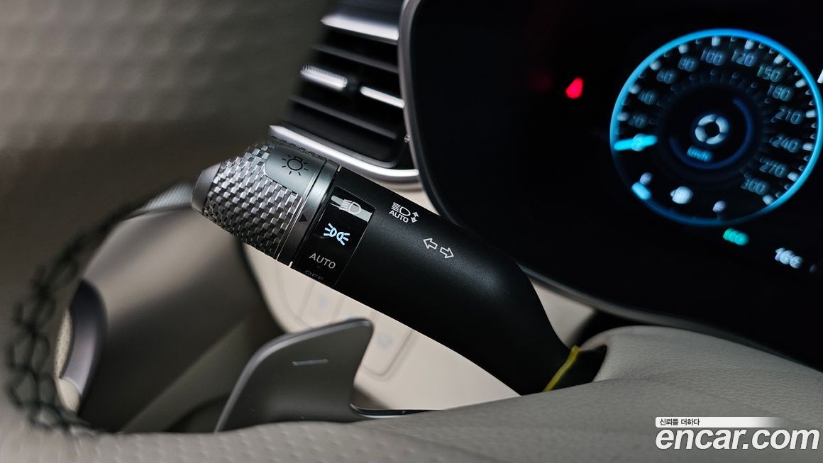 Genesis G70 2025