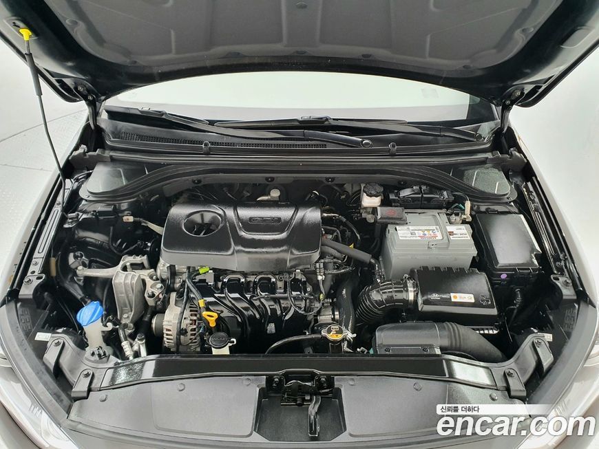Hyundai AVANTE 2018