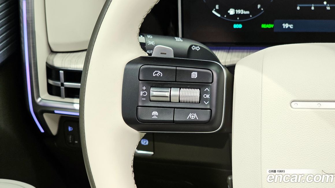 Hyundai Santafe 2025