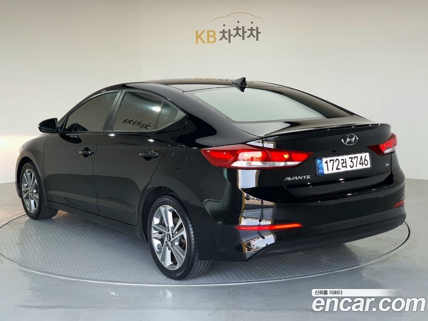 Hyundai AVANTE 2018