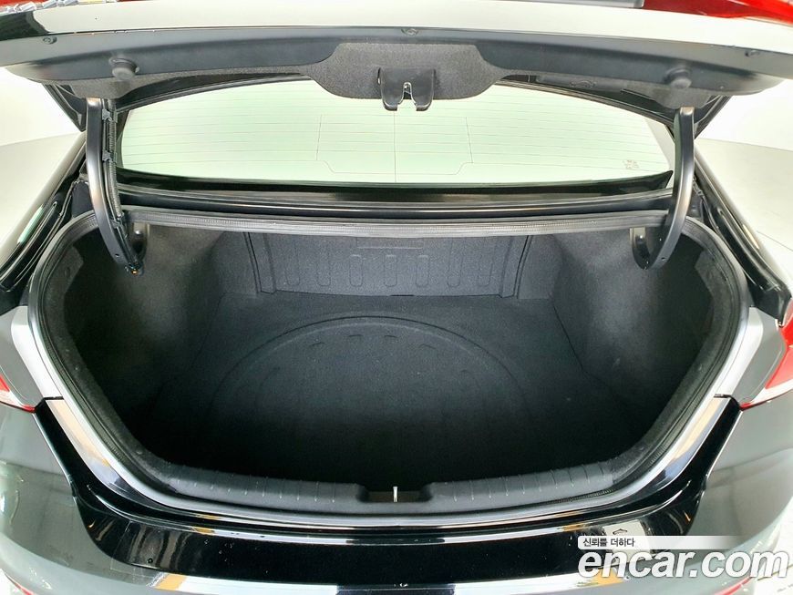 Hyundai AVANTE 2018