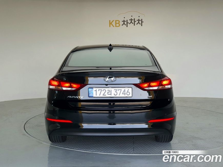 Hyundai AVANTE 2018