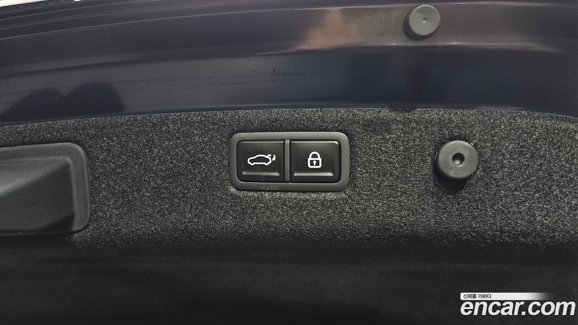 Genesis G70 2025