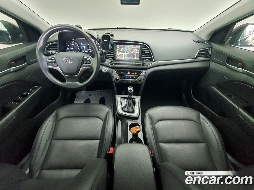 Hyundai AVANTE 2018