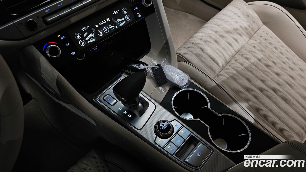 Genesis G70 2025