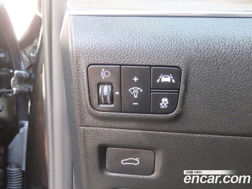 Kia K5 2023