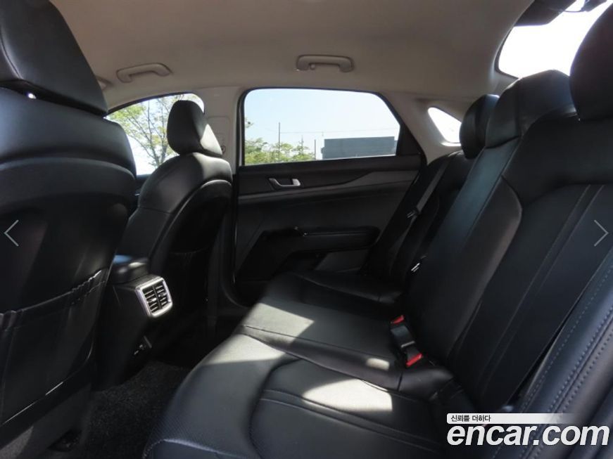 Kia K5 2023