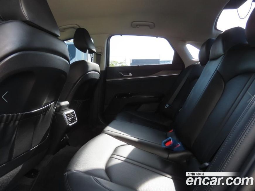 Kia K5 2023