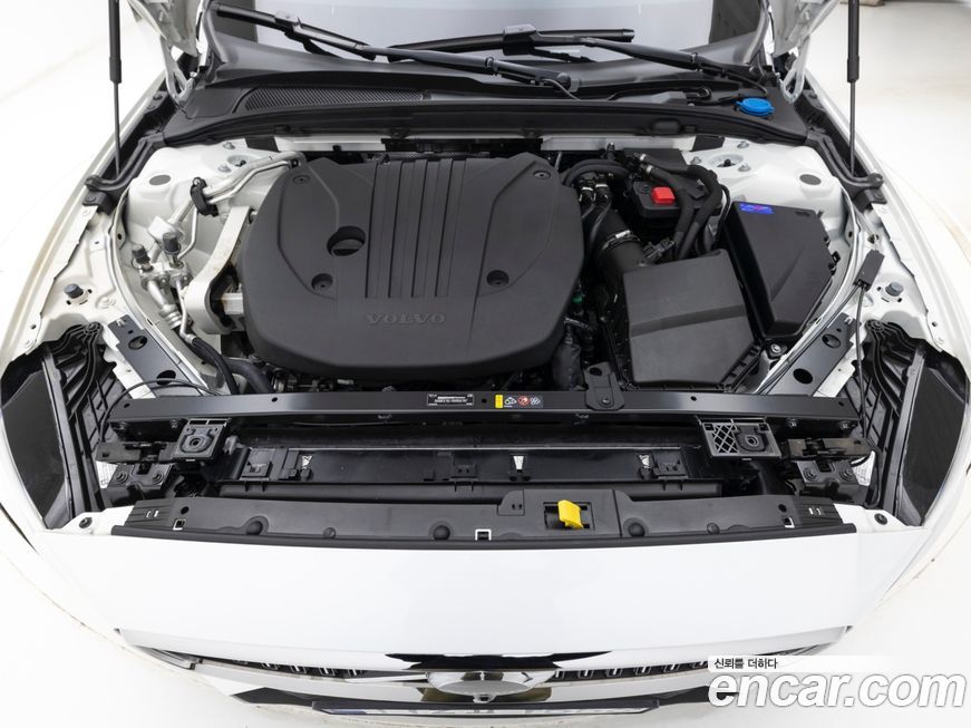 Volvo S60 2024