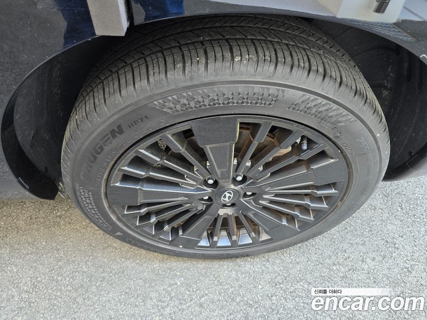 Hyundai Santafe 2024