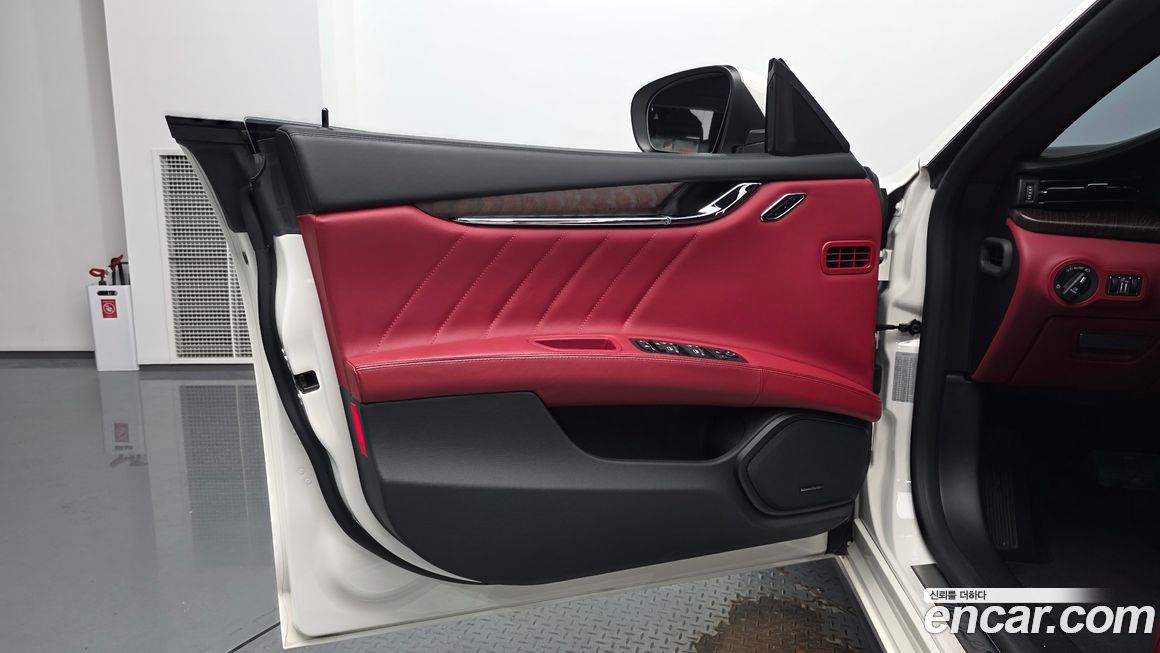Maserati Quattroporte 2019