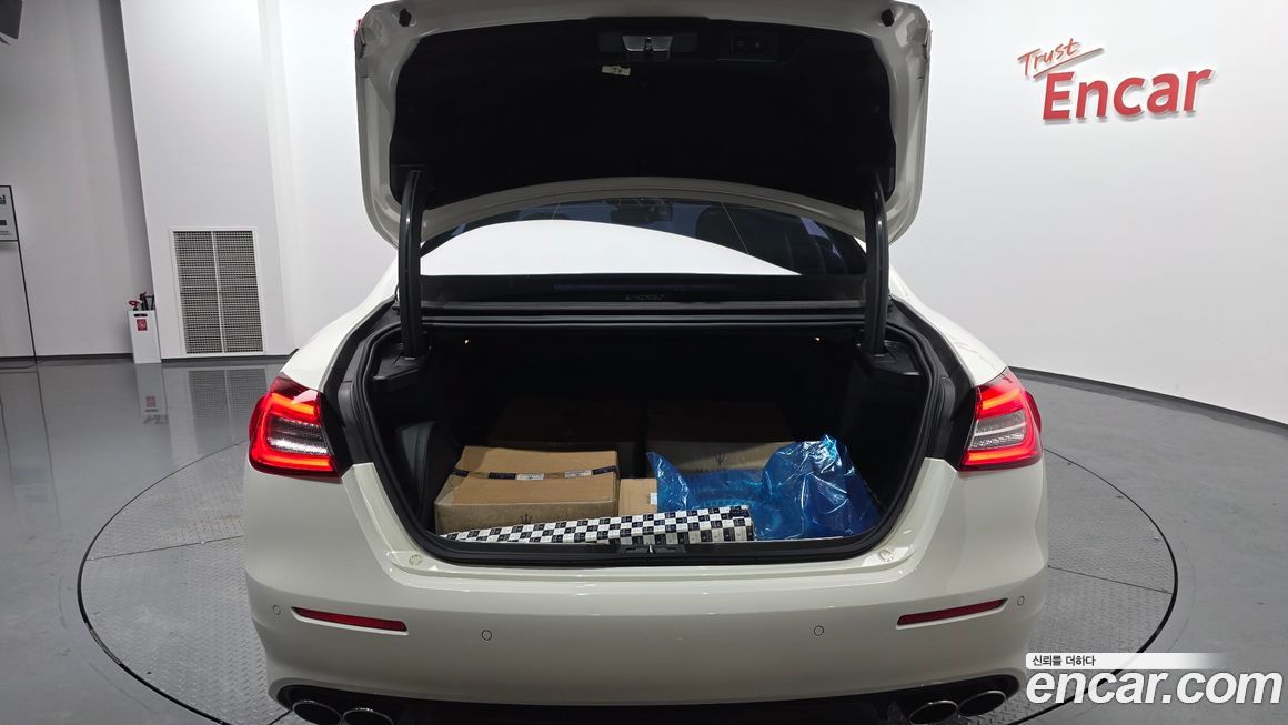 Maserati Quattroporte 2019