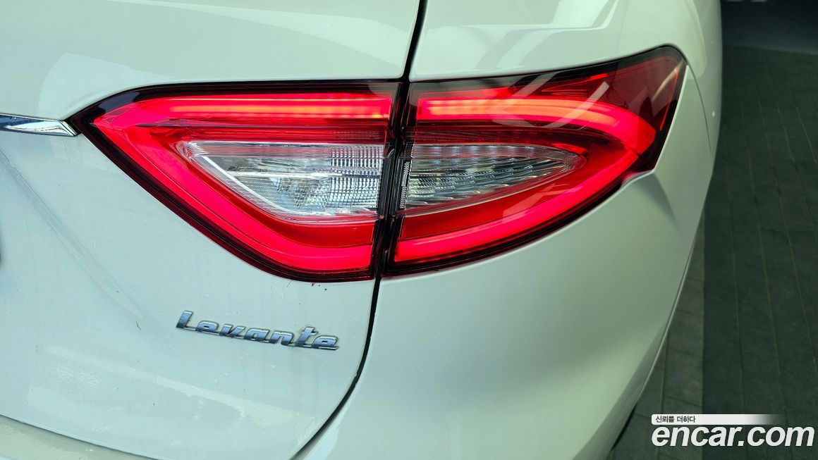 Maserati Levante 2019