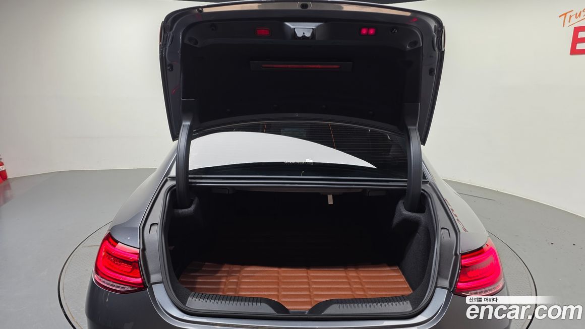 Mercedes-Benz CLS-Class 2020