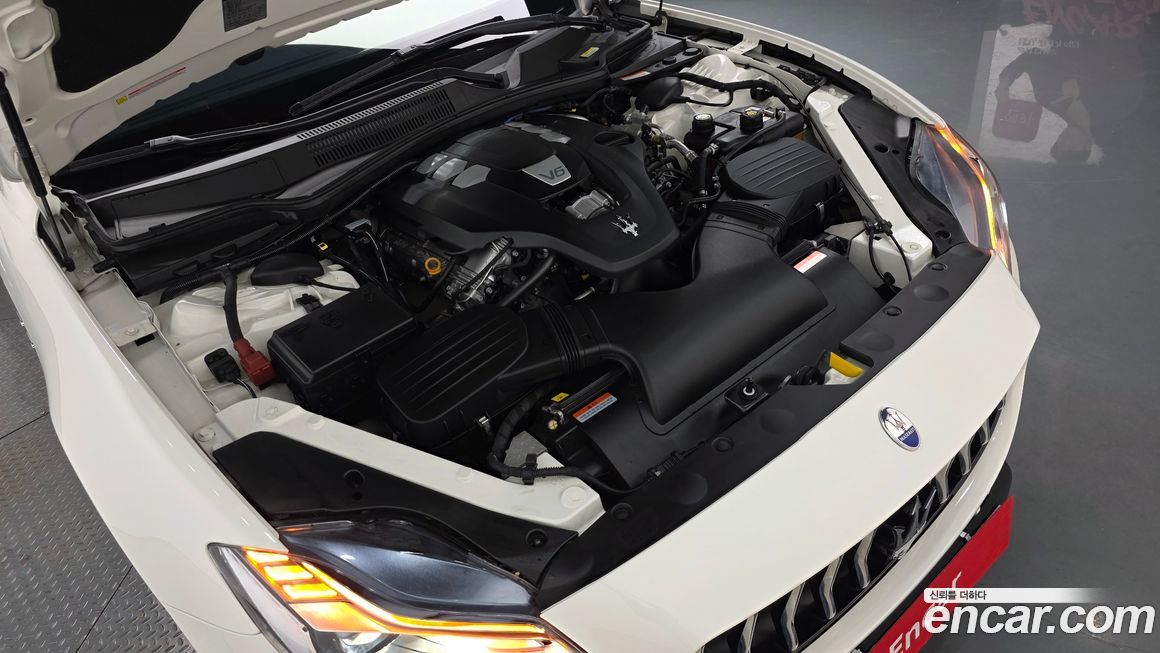 Maserati Quattroporte 2019