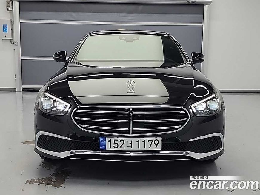 Mercedes-Benz E-Class 2023