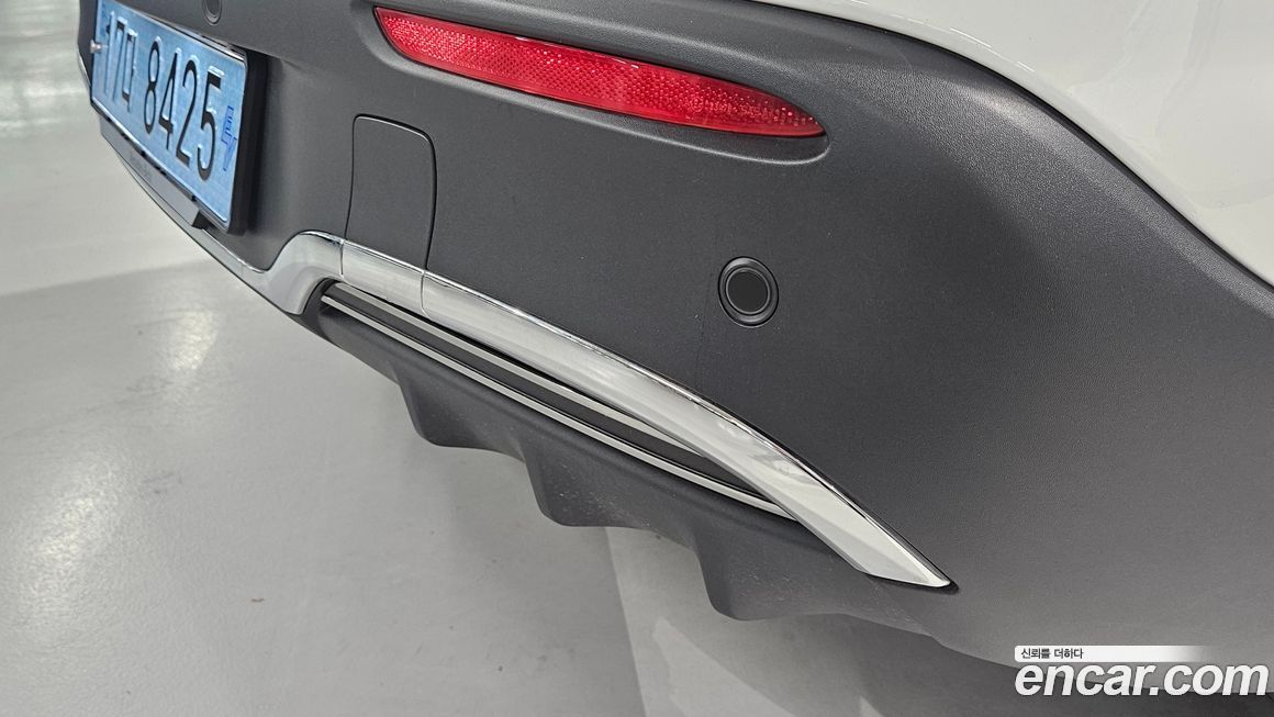 Mercedes-Benz EQA 2024