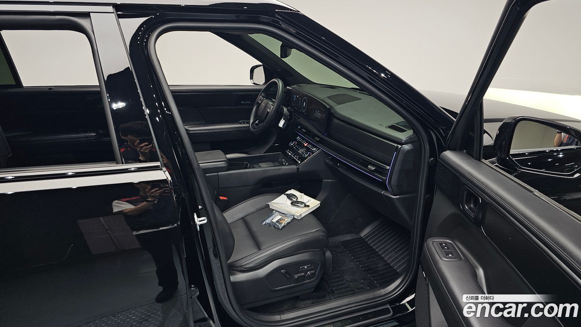 Hyundai Santafe 2025