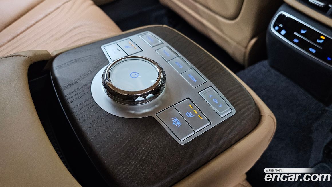 Genesis G80 2023
