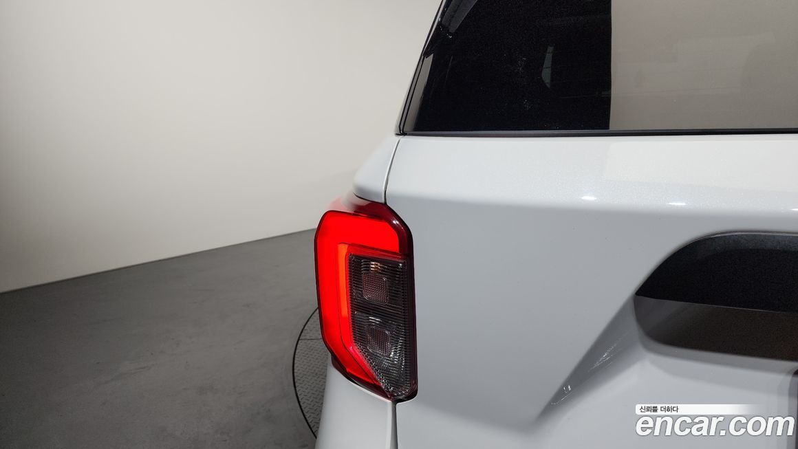 Ford Explorer 2021