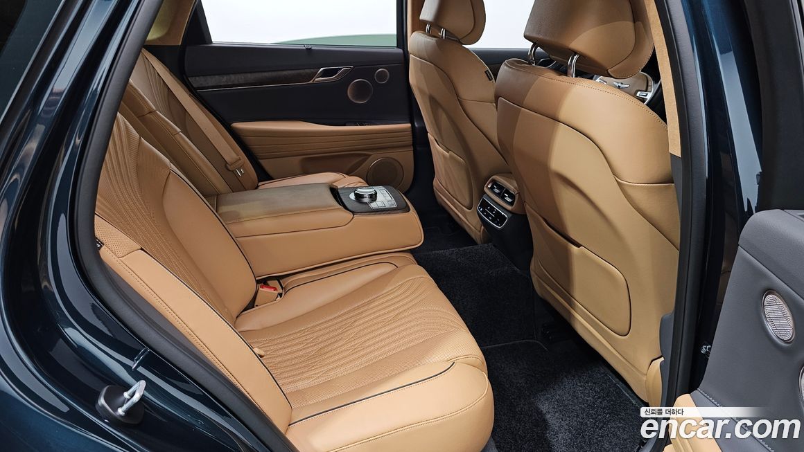 Genesis G80 2023